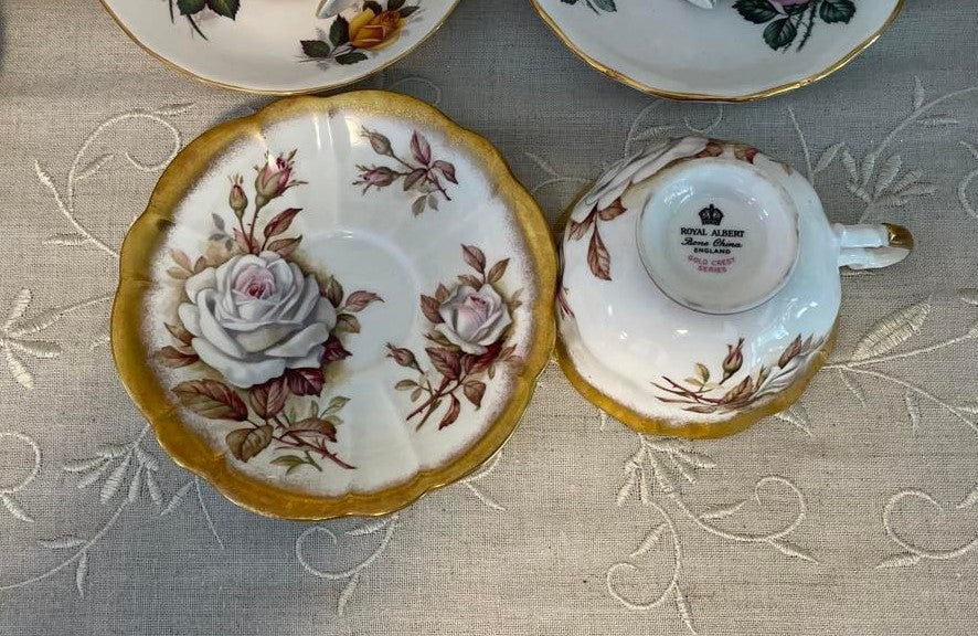 Vintage Royal Albert Bone China 'Gold Crest Series'